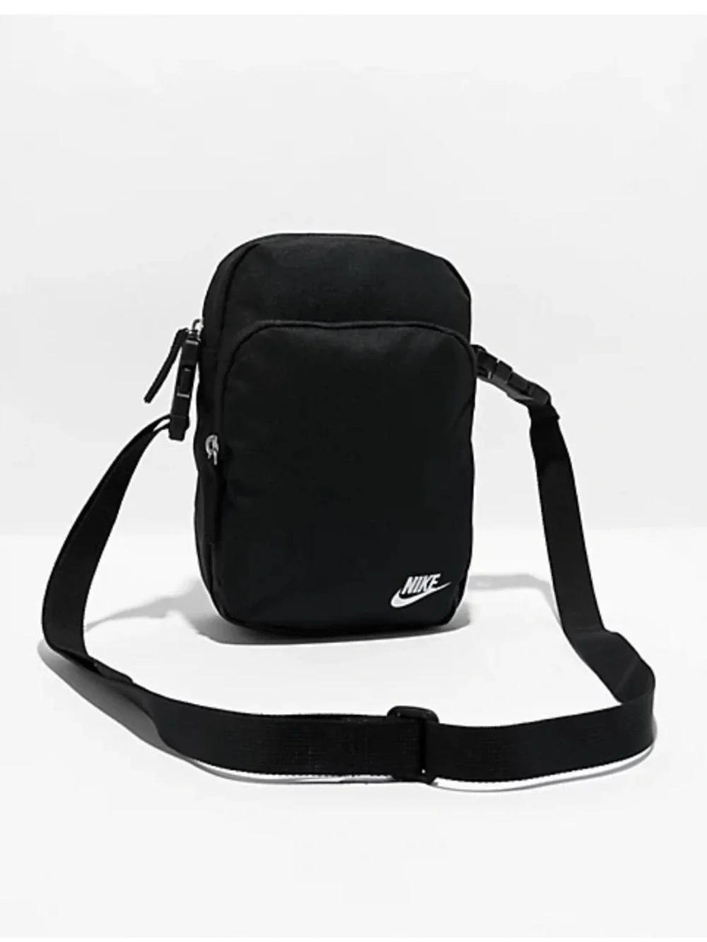 Nike heritage crossbody